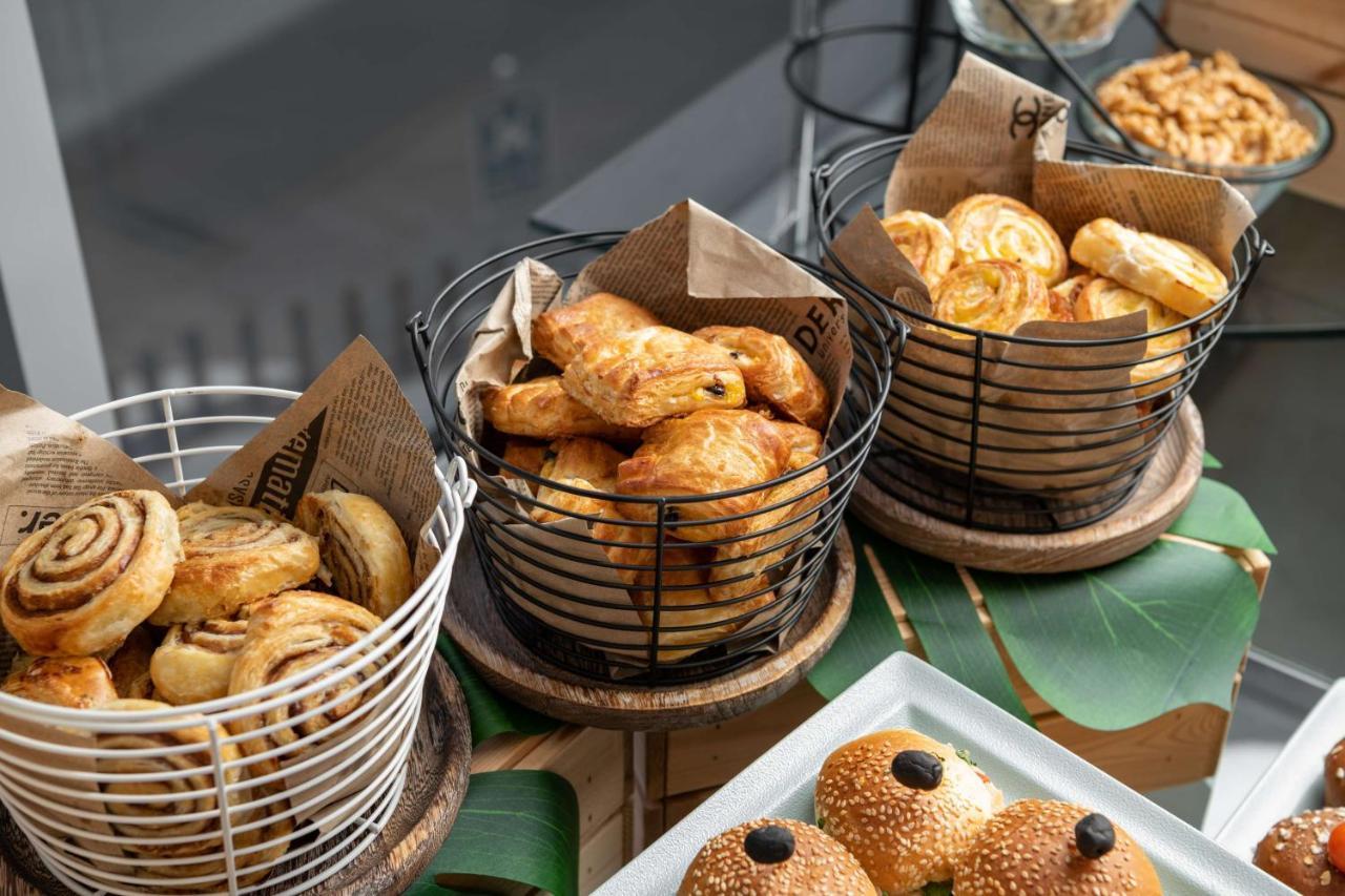 Park Inn By Radisson Jeddah Madinah Road Luaran gambar